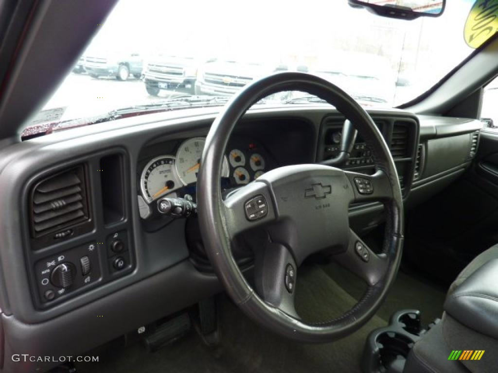 2004 Silverado 1500 LS Regular Cab - Victory Red / Dark Charcoal photo #13