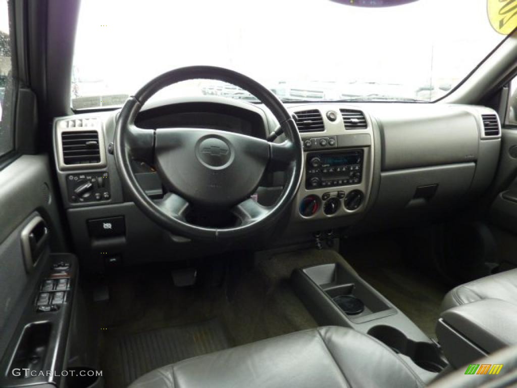 2005 Colorado Z71 Crew Cab 4x4 - Summit White / Very Dark Pewter photo #15