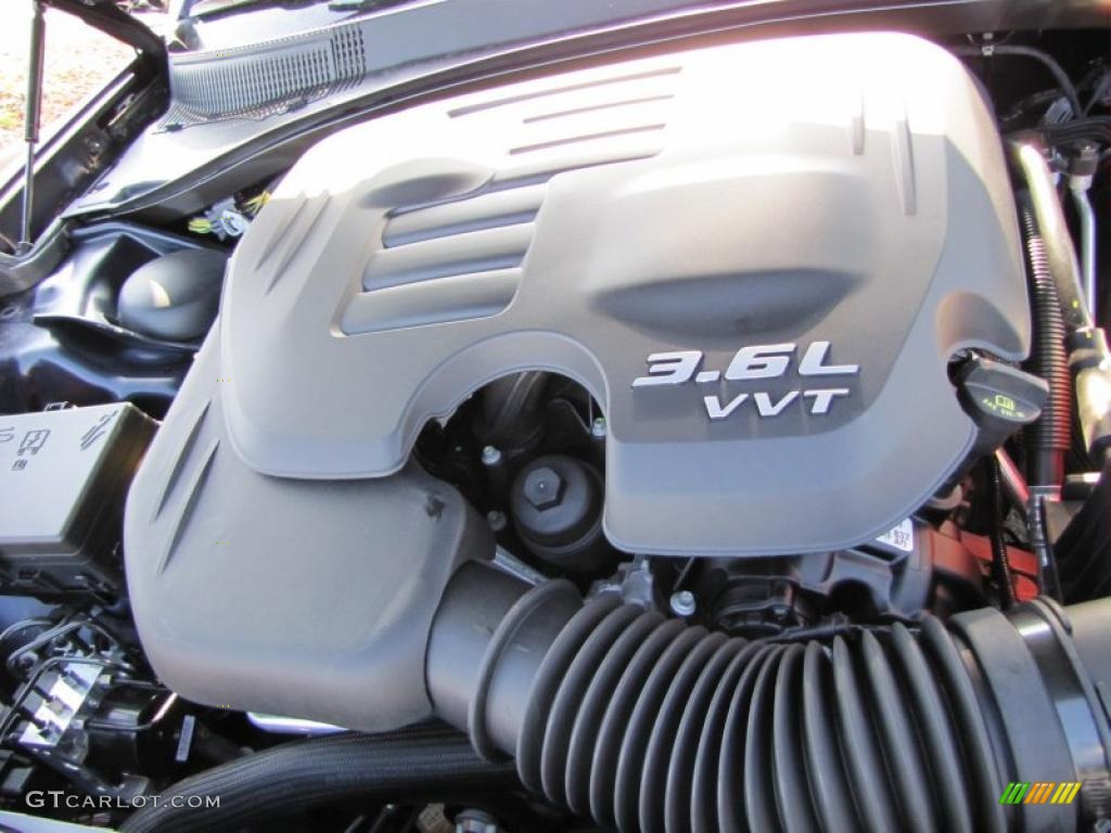 2011 Dodge Charger SE 3.6 Liter DOHC 24-Valve VVT Pentastar V6 Engine Photo #45859746