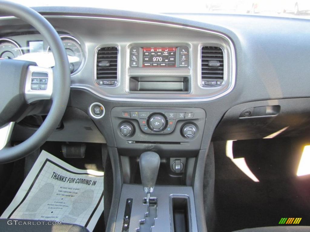 2011 Dodge Charger SE Black Dashboard Photo #45860378