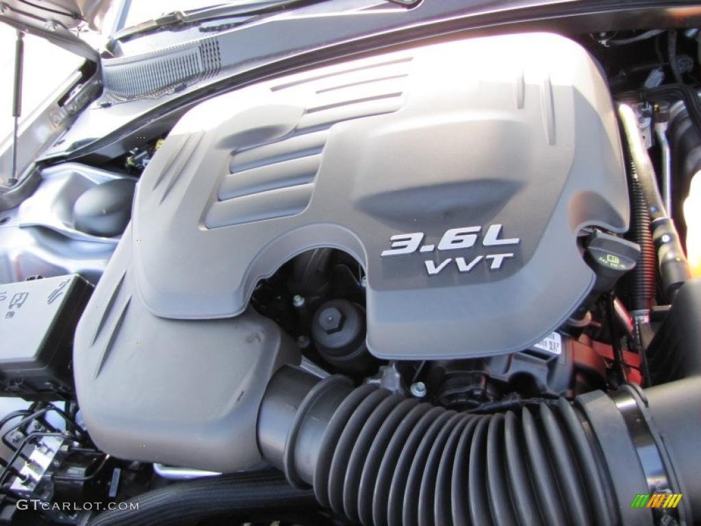 2011 Dodge Charger SE 3.6 Liter DOHC 24-Valve VVT Pentastar V6 Engine Photo #45860398