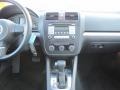 Platinum Grey Metallic - Jetta SE Sedan Photo No. 20