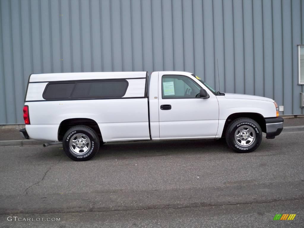 2004 Silverado 1500 Regular Cab - Summit White / Dark Charcoal photo #2