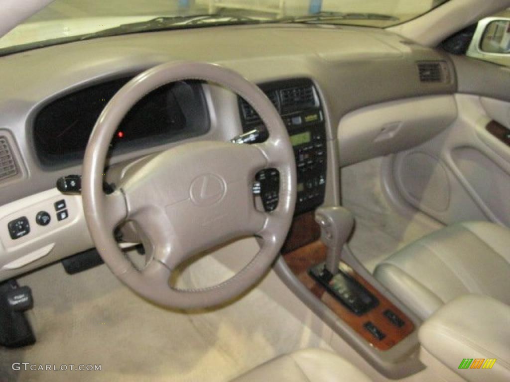 Ivory Interior 1997 Lexus ES 300 Photo #45865411