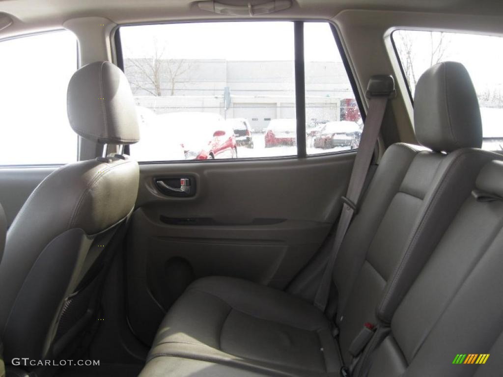 2004 Santa Fe GLS - Nordic White / Gray photo #20