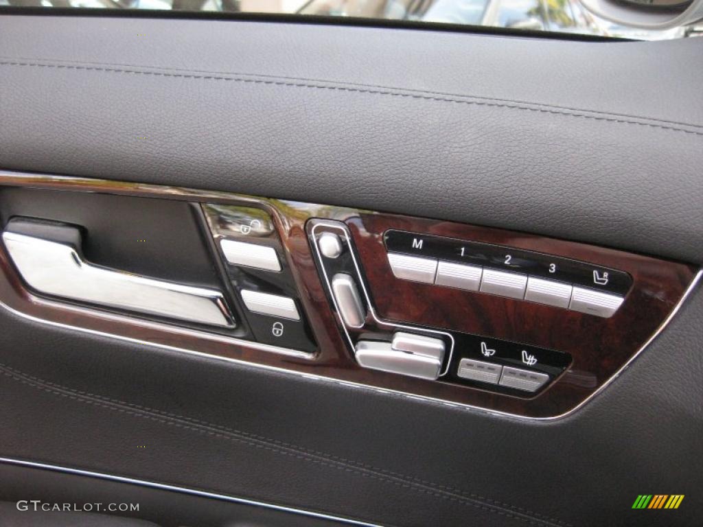 2008 Mercedes-Benz CL 550 Controls Photo #45867119
