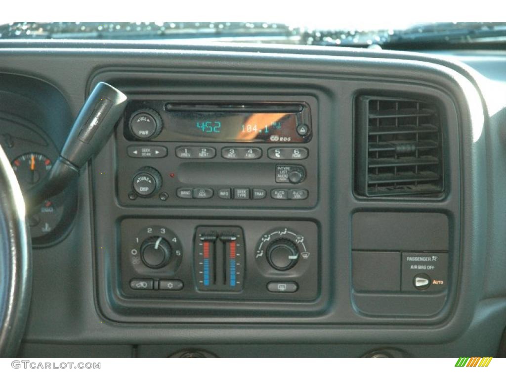 2003 Silverado 1500 LS Extended Cab - Dark Green Metallic / Dark Charcoal photo #11