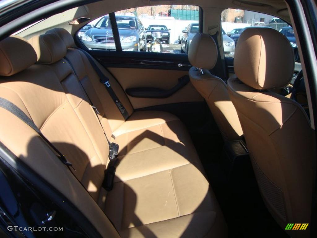 2005 3 Series 330xi Sedan - Jet Black / Natural Brown photo #9