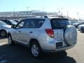 Classic Silver Metallic - RAV4 4WD Photo No. 4