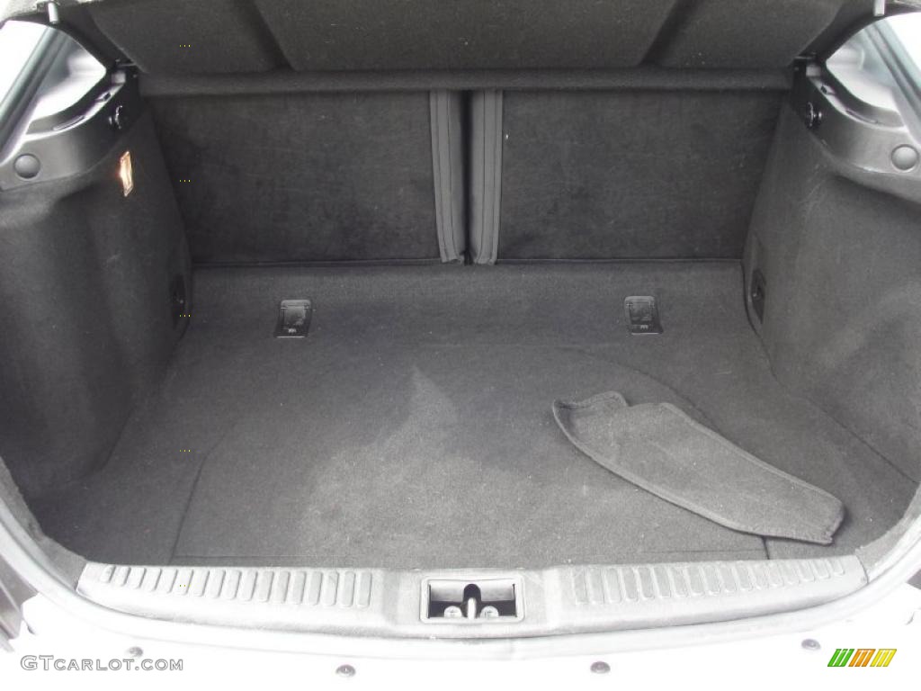 2006 Hyundai Tiburon GS Trunk Photo #45877768