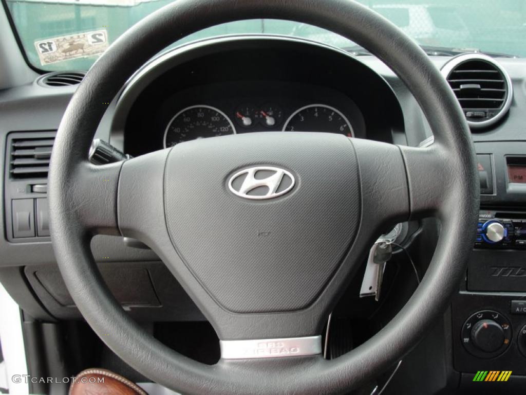 2006 Hyundai Tiburon GS Black Steering Wheel Photo #45877896