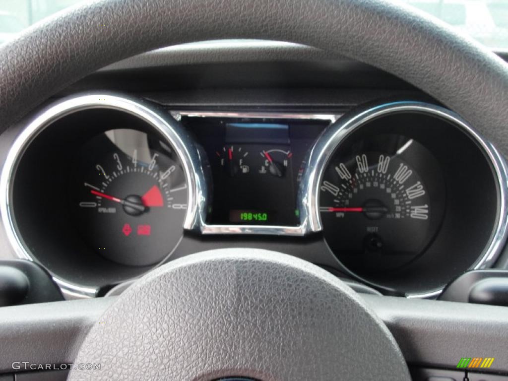 2008 Ford Mustang GT Deluxe Coupe Gauges Photo #45878292