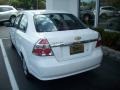 Summit White - Aveo LS Sedan Photo No. 3
