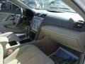Super White - Camry LE Photo No. 29