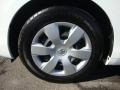 Super White - Camry LE Photo No. 35