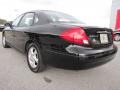 2002 Black Ford Taurus SE  photo #3