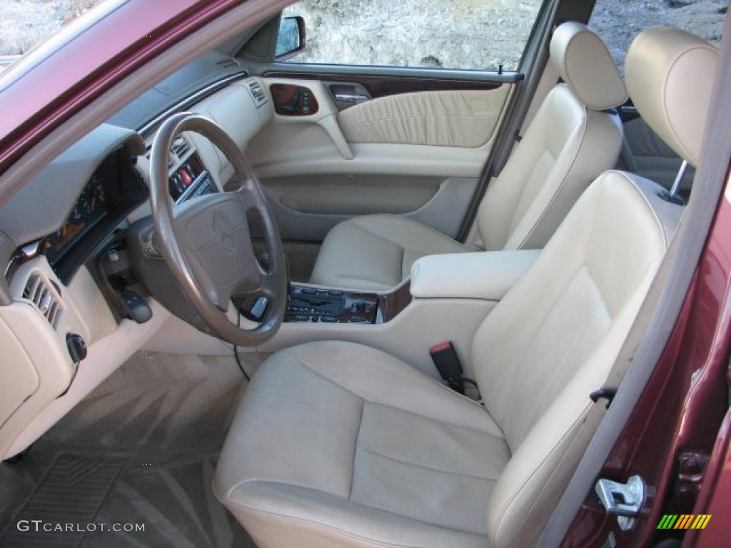 Parchment Interior 1997 Mercedes-Benz E 420 Sedan Photo #45882760