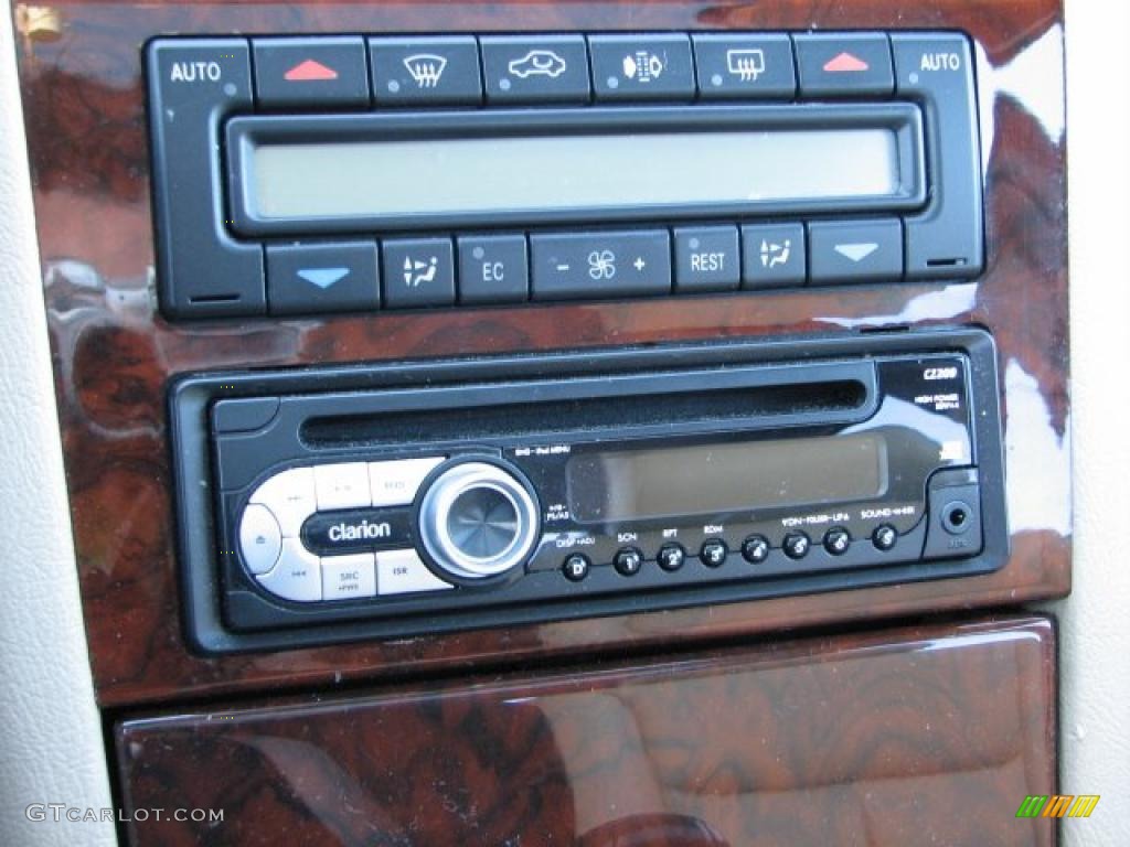 1997 Mercedes-Benz E 420 Sedan Controls Photos
