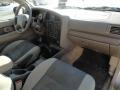 2001 Sahara Beige Metallic Nissan Pathfinder SE 4x4  photo #13