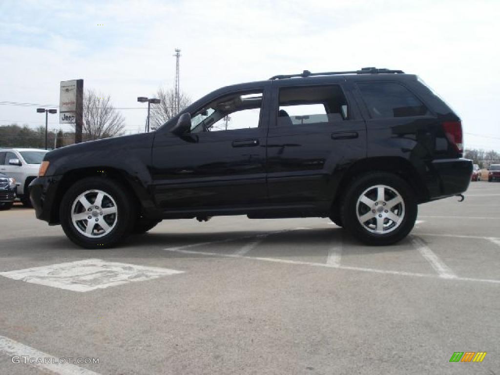 2008 Grand Cherokee Laredo 4x4 - Black / Dark Slate Gray photo #6