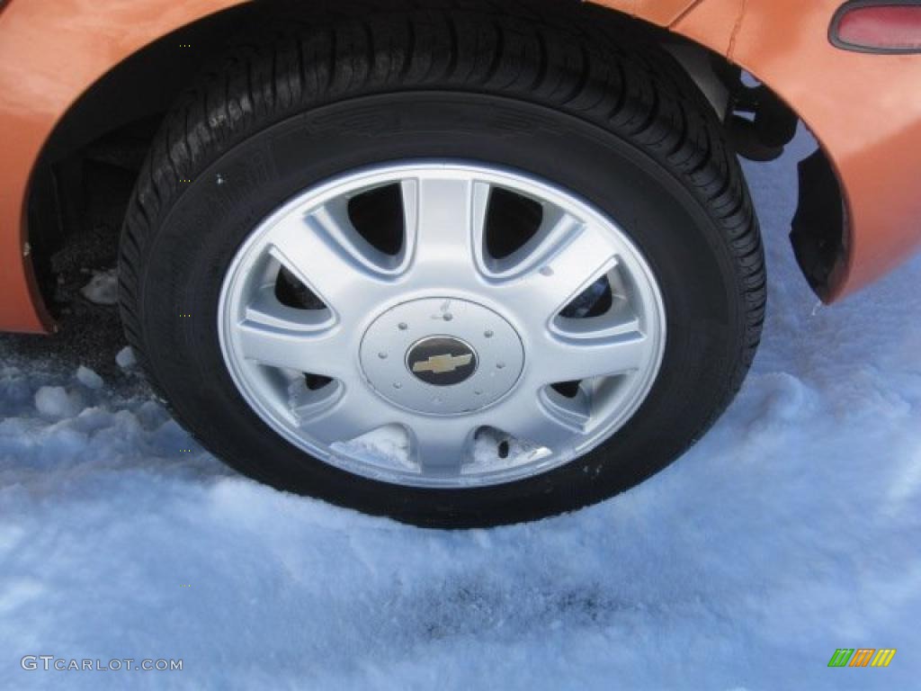 2005 Chevrolet Aveo LS Hatchback Wheel Photo #45890826