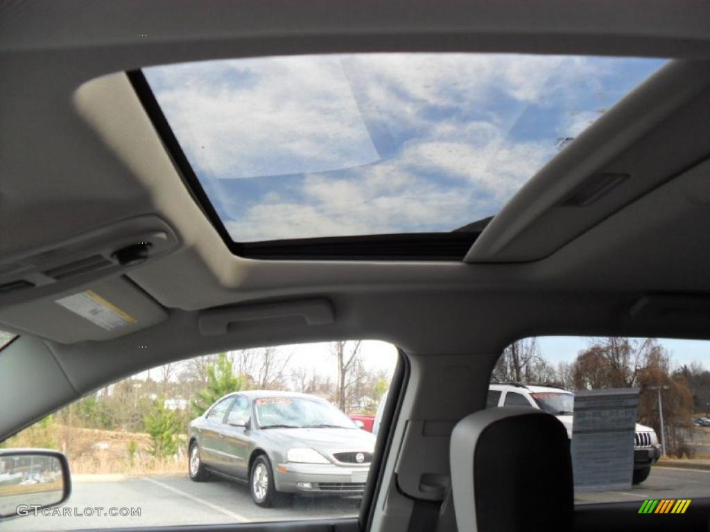 2011 Chevrolet Equinox LTZ AWD Sunroof Photo #45891594