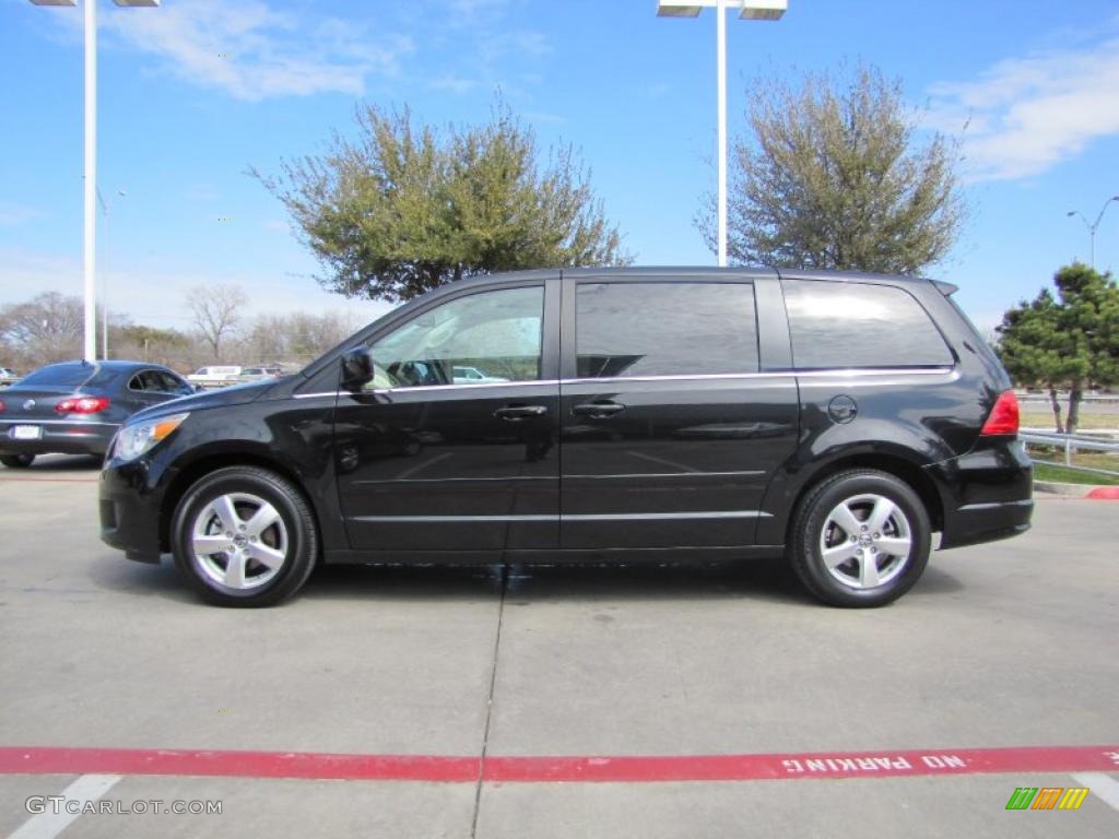 Nocturne Black Metallic 2009 Volkswagen Routan SEL Exterior Photo #45892023