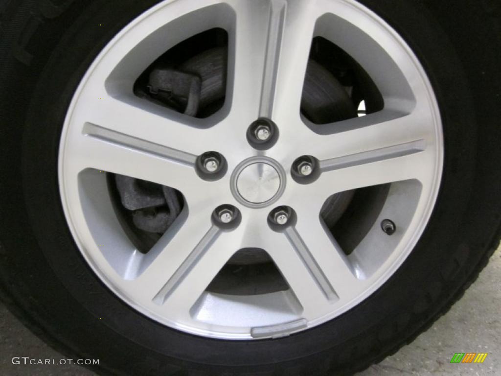 2010 Commander Limited 4x4 - Brilliant Black Crystal Pearl / Dark Slate Gray photo #12