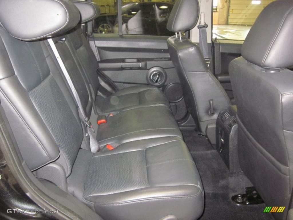 2010 Commander Limited 4x4 - Brilliant Black Crystal Pearl / Dark Slate Gray photo #22