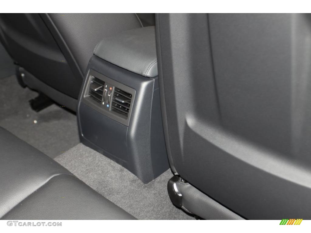 2011 3 Series 328i Sedan - Titanium Silver Metallic / Black Dakota Leather photo #11
