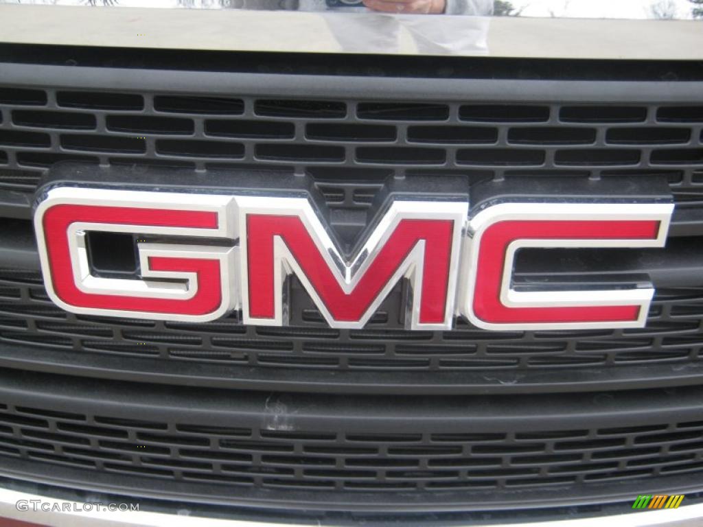 2011 GMC Terrain SLE Marks and Logos Photo #45894153
