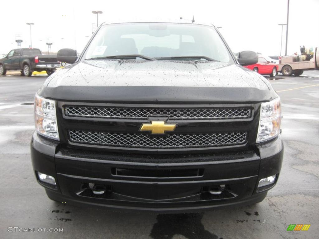 2011 Silverado 1500 LTZ Crew Cab 4x4 - Black / Ebony photo #2