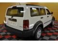 Stone White - Nitro SXT 4x4 Photo No. 4