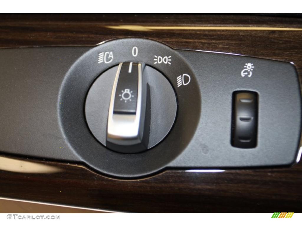 2011 BMW 7 Series 750i Sedan Controls Photo #45897225
