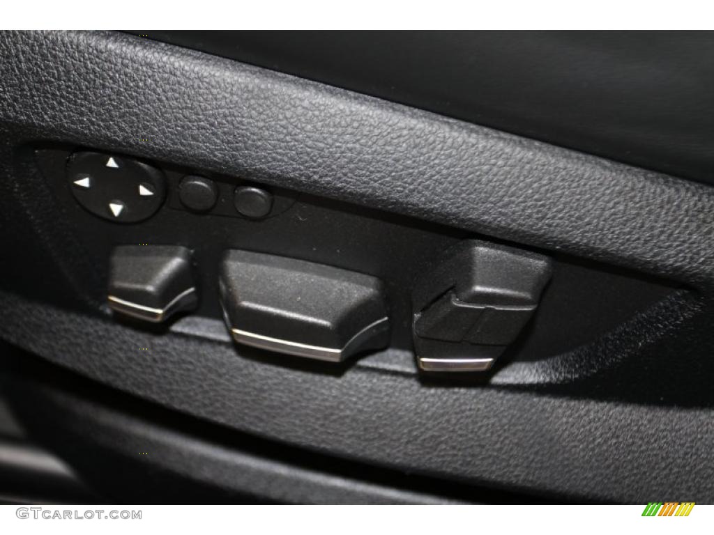 2011 7 Series 750i Sedan - Titanium Silver Metallic / Black photo #50