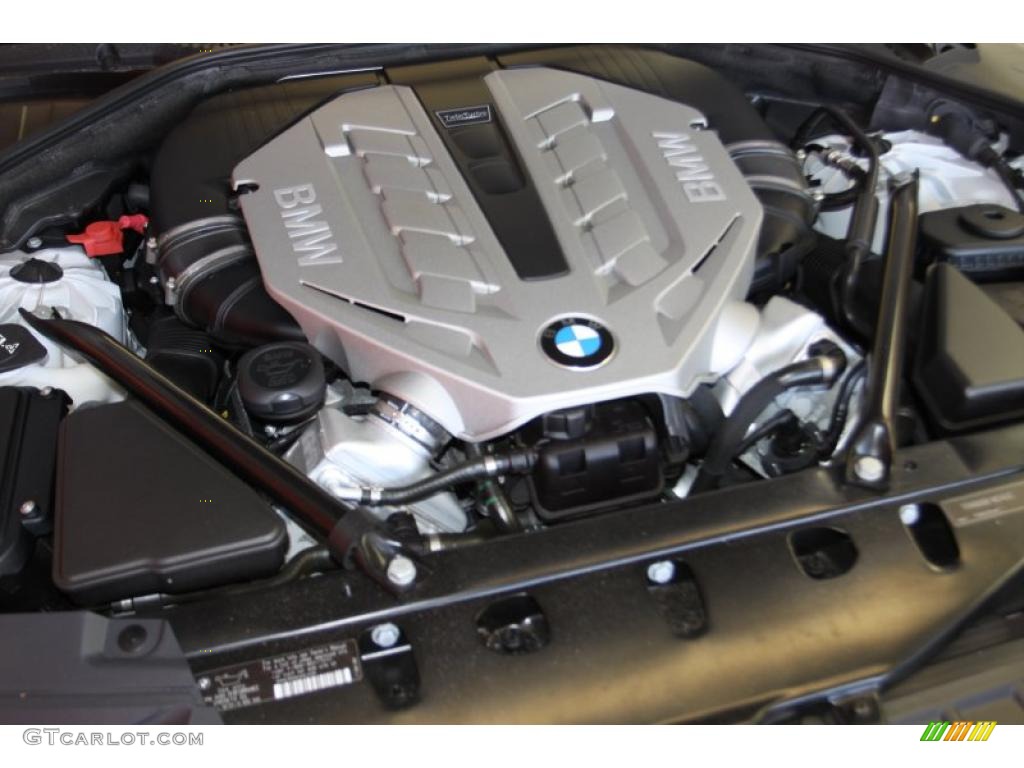 2011 BMW 7 Series 750i Sedan 4.4 Liter DI TwinPower Turbo DOHC 32-Valve VVT V8 Engine Photo #45897570