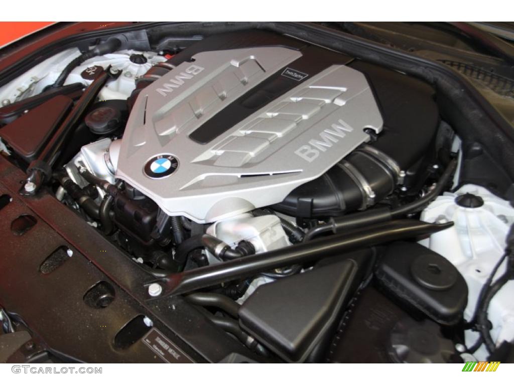 2011 BMW 7 Series 750i Sedan 4.4 Liter DI TwinPower Turbo DOHC 32-Valve VVT V8 Engine Photo #45897576