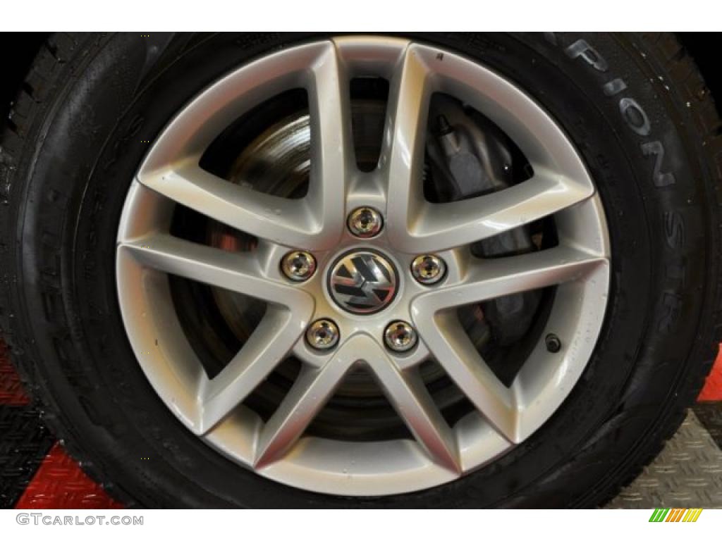 2009 Volkswagen Touareg 2 VR6 Wheel Photo #45897678