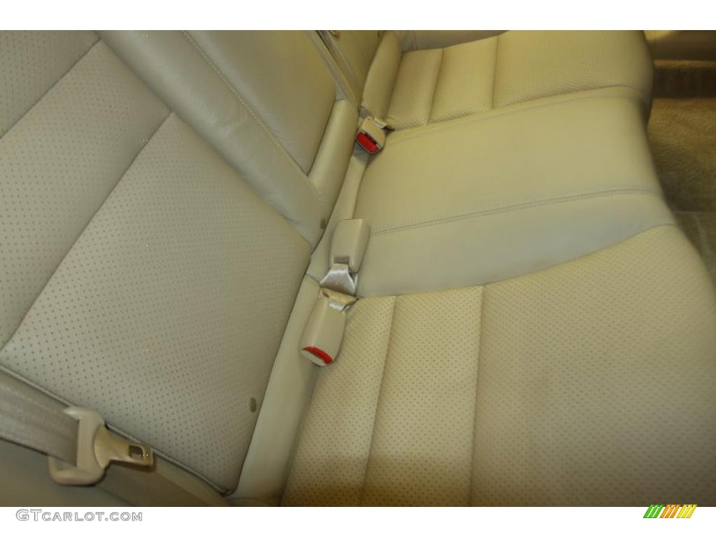 2005 TSX Sedan - Premium White Pearl / Parchment photo #39