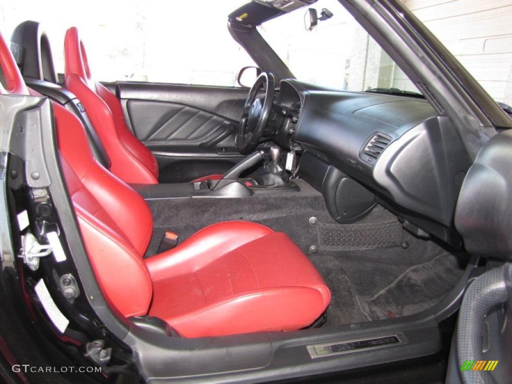 Black/Red Leather Interior 2000 Honda S2000 Roadster Photo #45900724