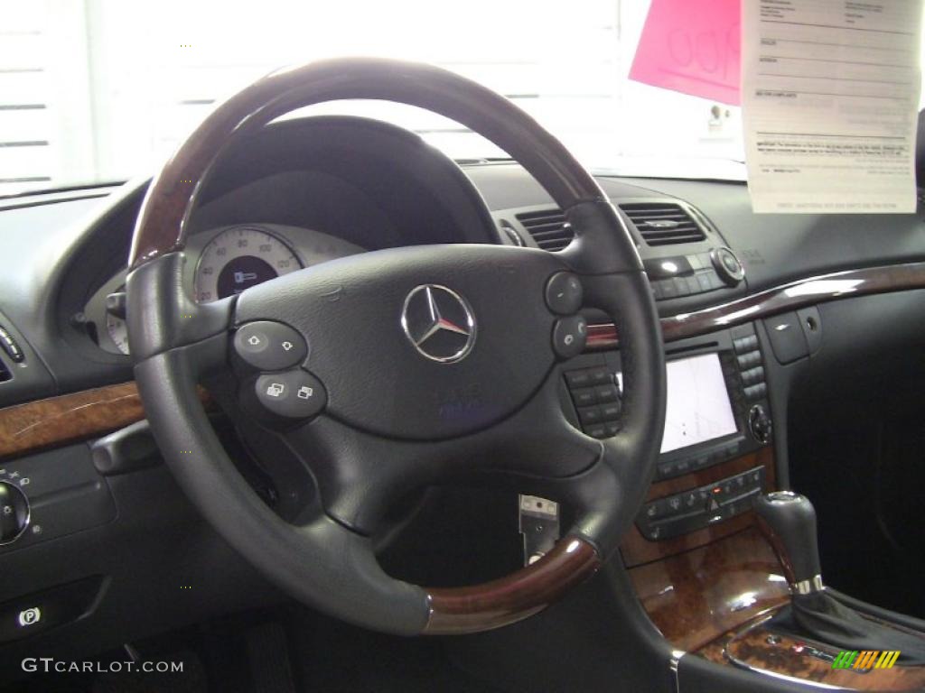 2008 Mercedes-Benz E 550 4Matic Sedan Sahara Beige/Black Steering Wheel Photo #45901408