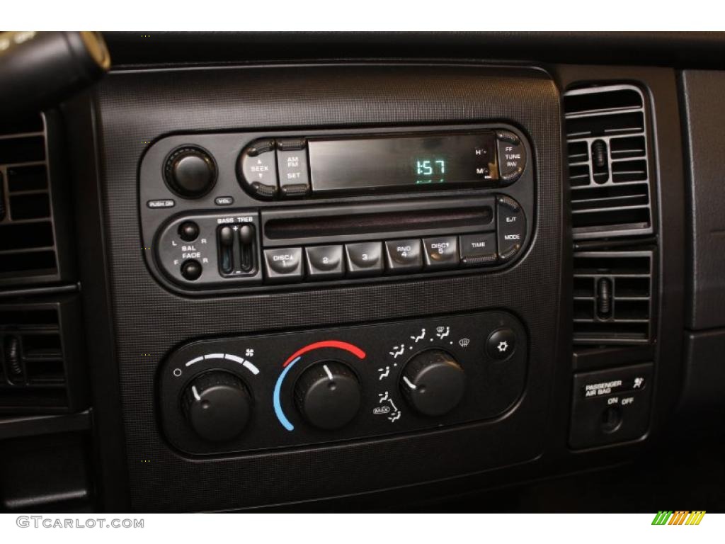 2003 Dodge Dakota Sport Club Cab Controls Photos