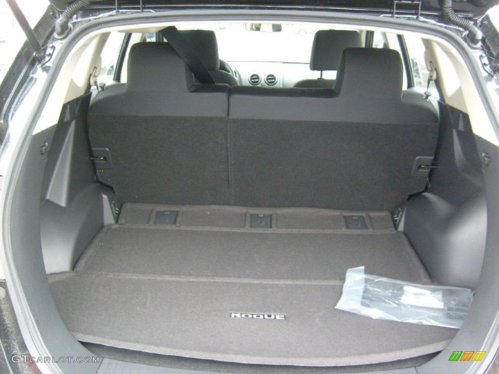 2011 Rogue S AWD - Wicked Black / Black photo #5