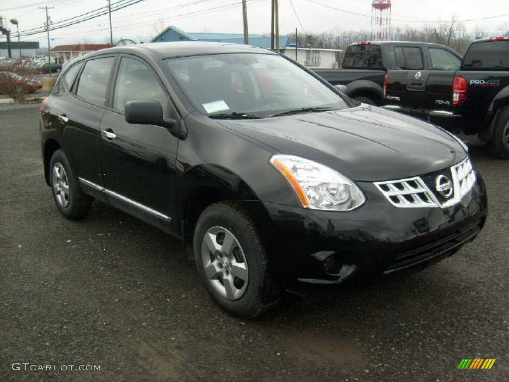 2011 Rogue S AWD - Wicked Black / Black photo #9