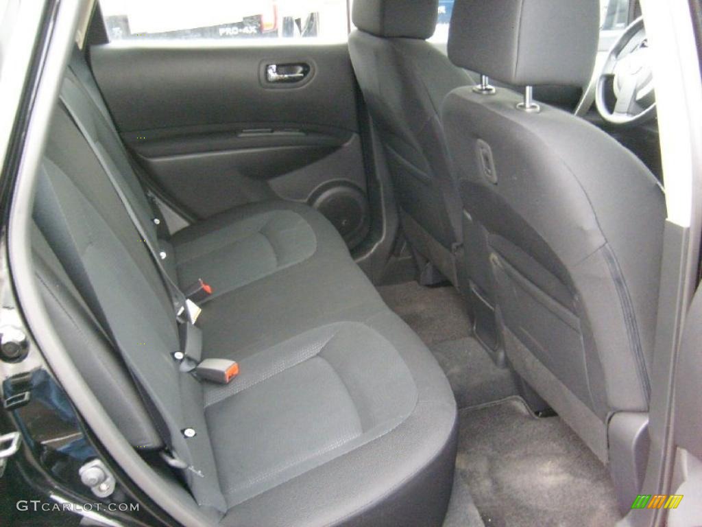 2011 Rogue S AWD - Wicked Black / Black photo #15