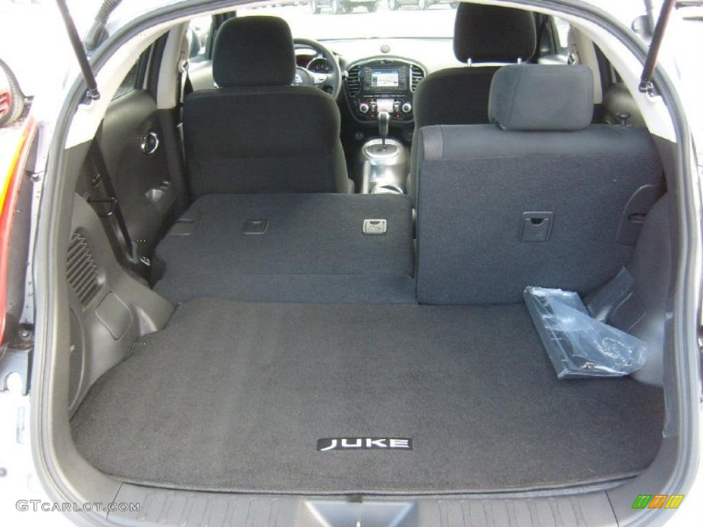 2011 Nissan Juke SV AWD Trunk Photo #45904985