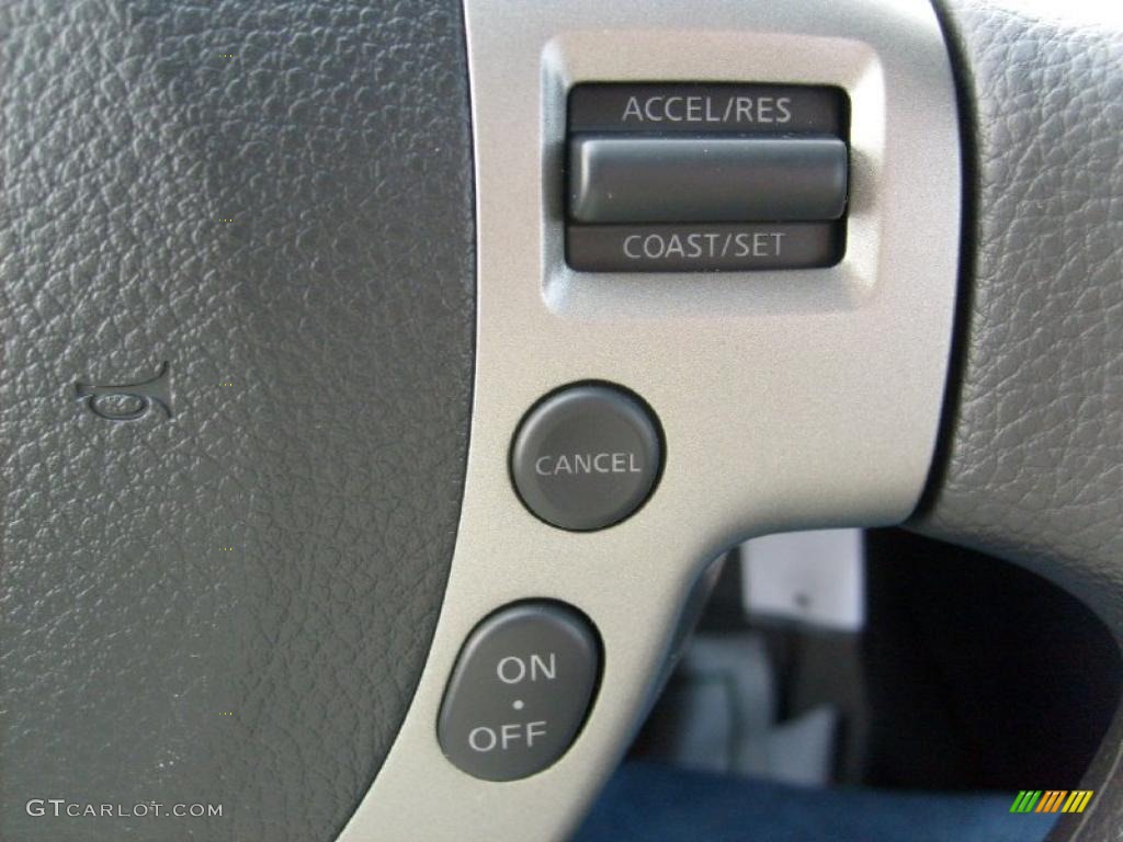 2011 Rogue S AWD - Cayenne Red / Gray photo #18