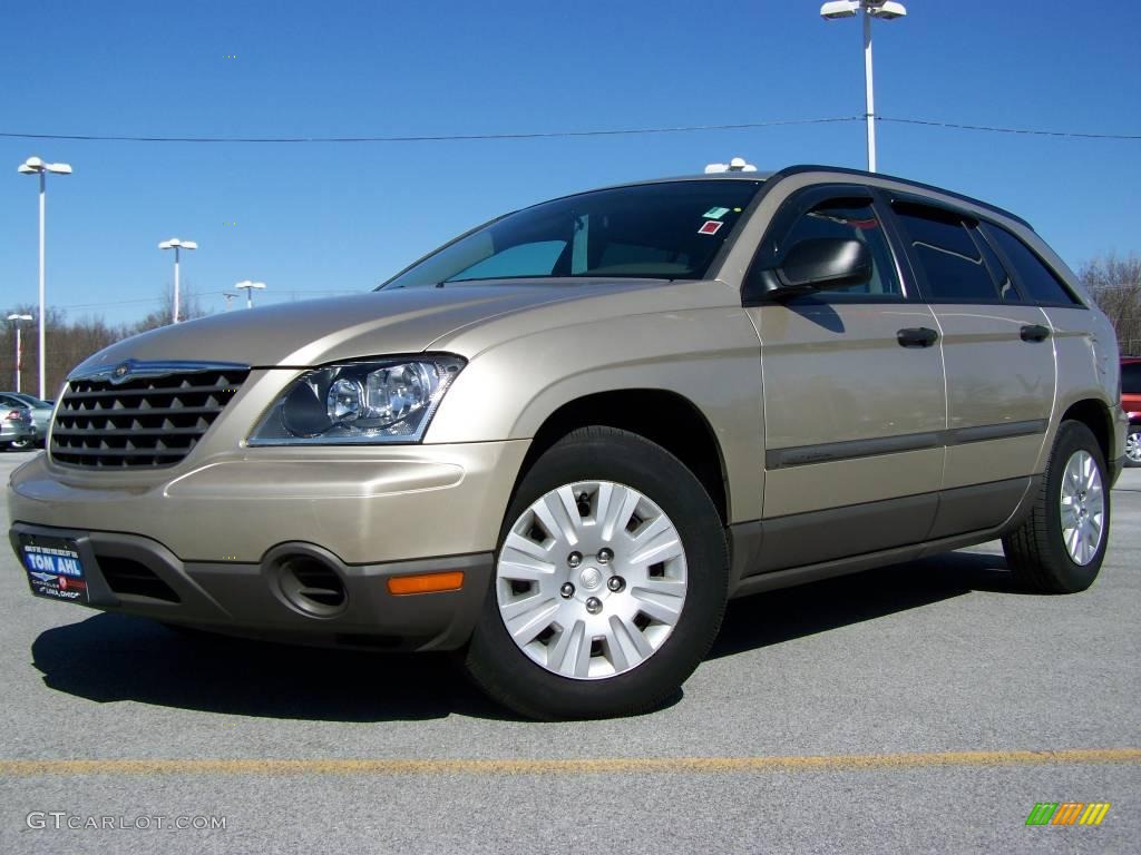 2006 Pacifica  - Linen Gold Metallic Pearl / Light Taupe photo #1