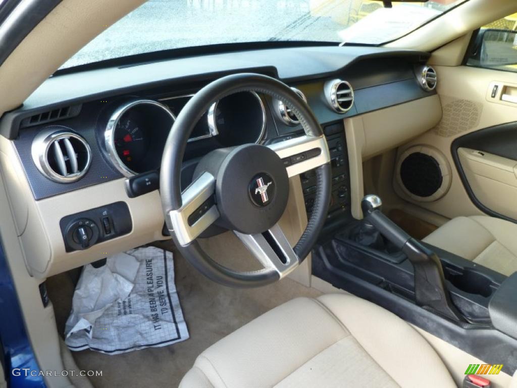 2007 Mustang V6 Deluxe Coupe - Vista Blue Metallic / Medium Parchment photo #7