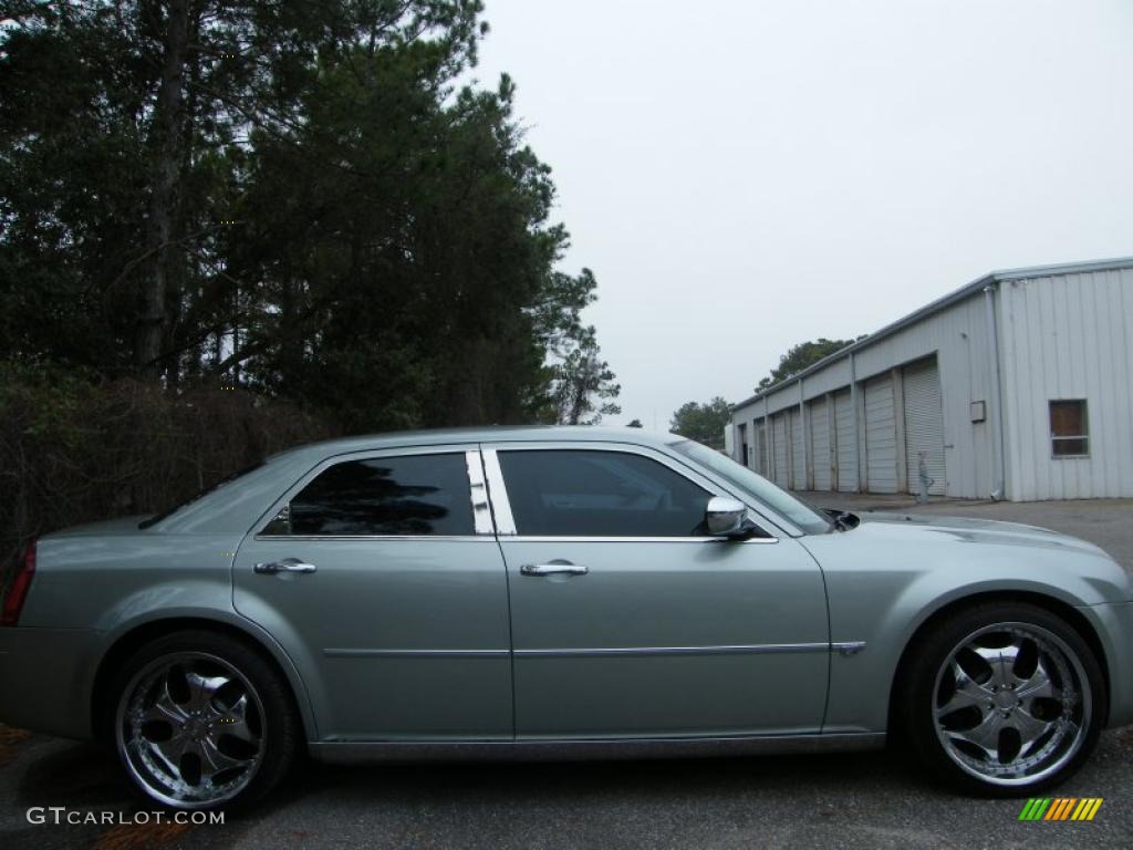 2006 300 C HEMI - Satin Jade Pearlcoat / Deep Jade/Light Graystone photo #5